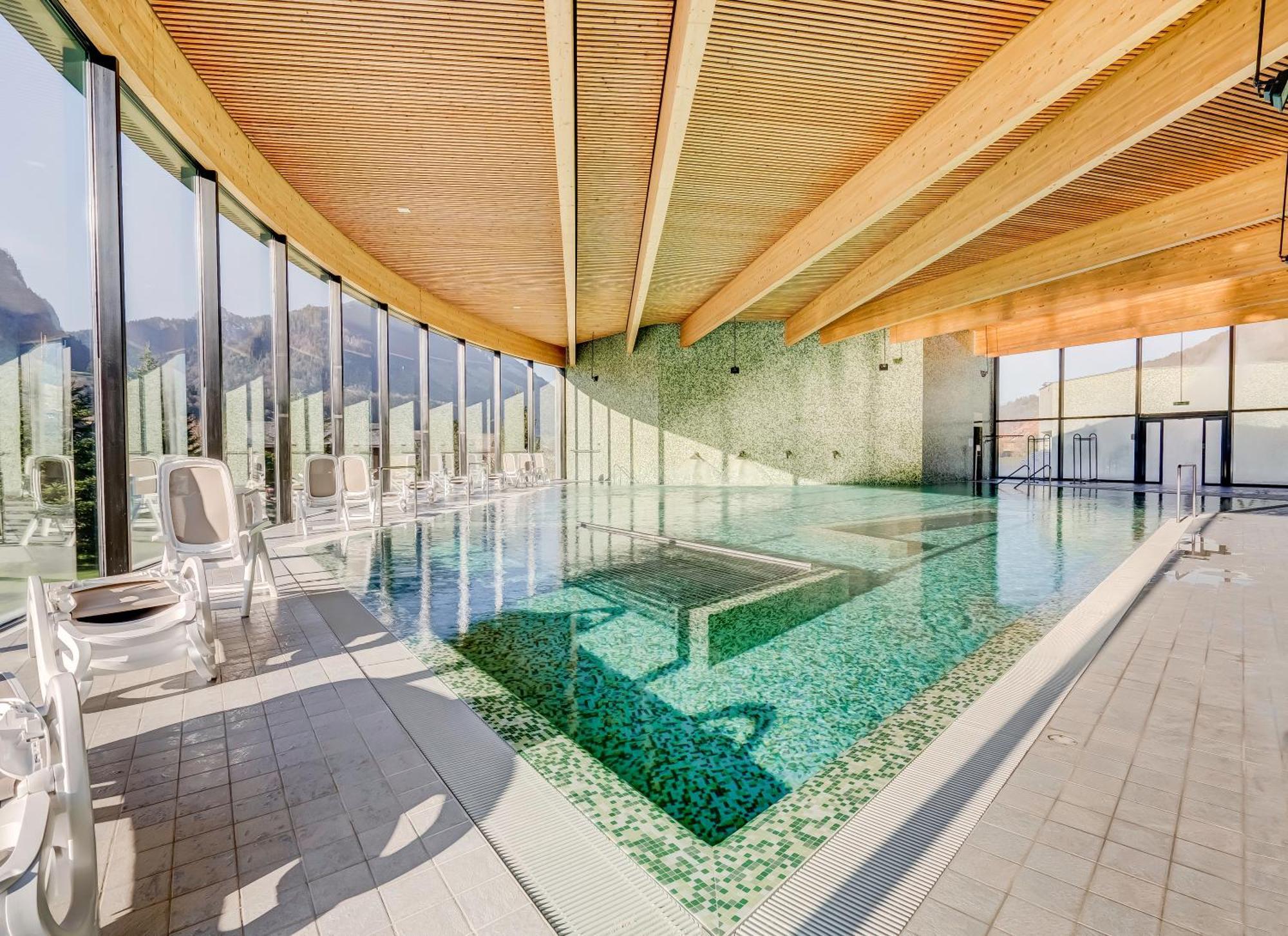 Residence Le Sapin & Bains De La Gruyere シャルメ エクステリア 写真
